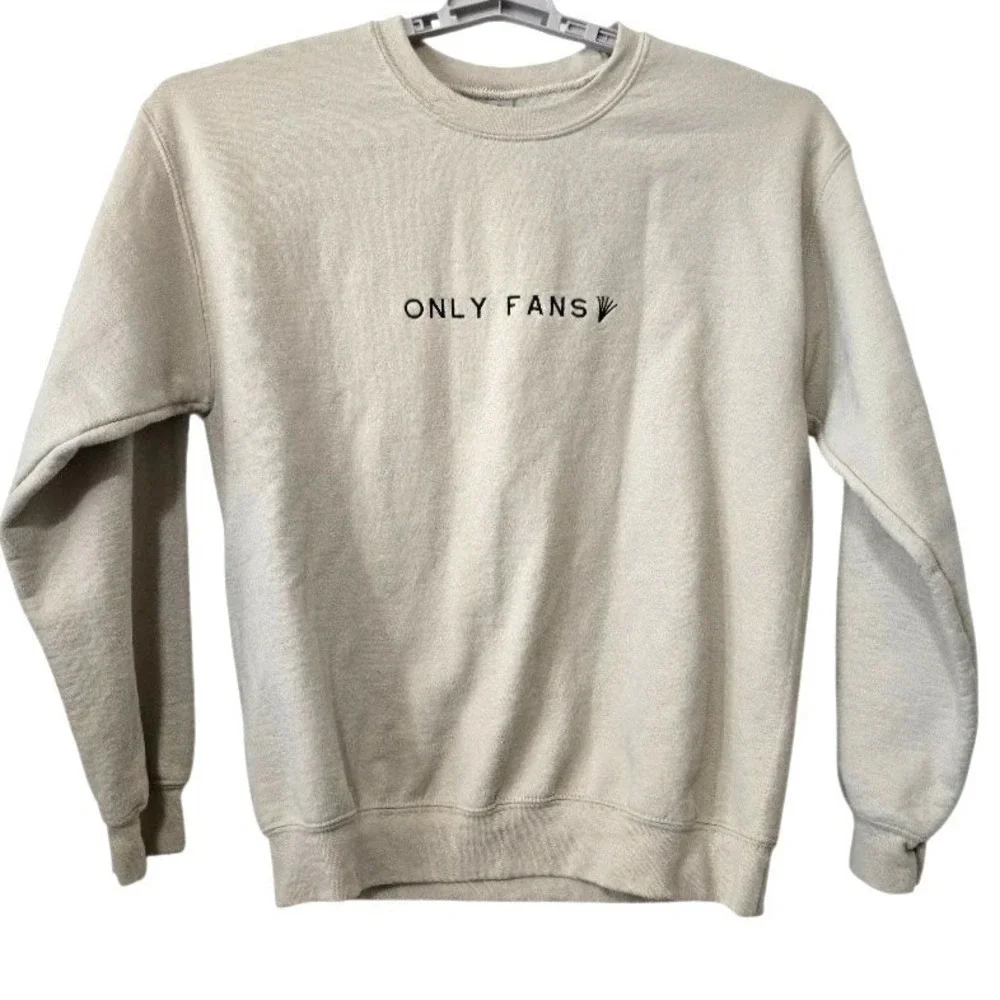 Gildan Unisex Sweatshirt Only Fans Embroidered Tan Cotton Blend Casual M‎